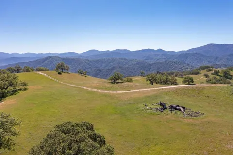 24 Vasquez Trail
