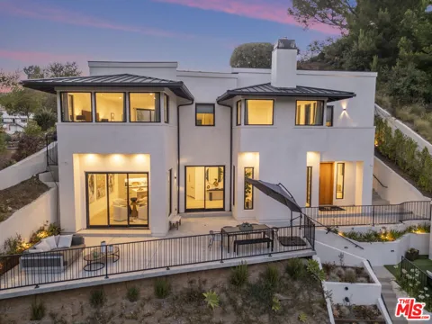3101 Belden Drive