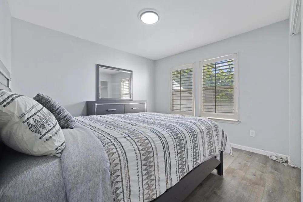 2604 Snyder Avenue Modesto, CA 95356