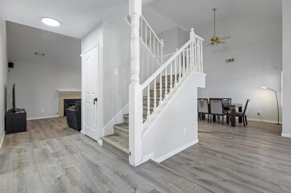 2604 Snyder Avenue Modesto, CA 95356