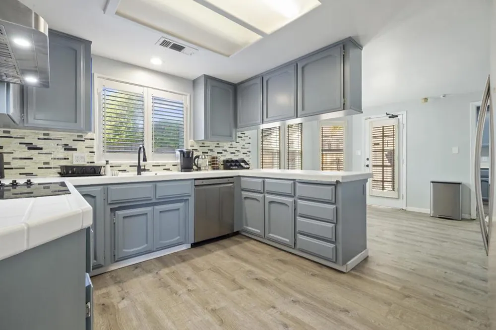 2604 Snyder Avenue Modesto, CA 95356