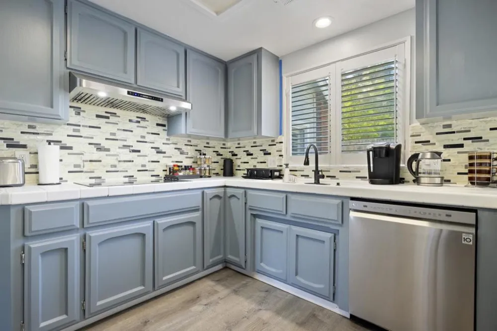 2604 Snyder Avenue Modesto, CA 95356
