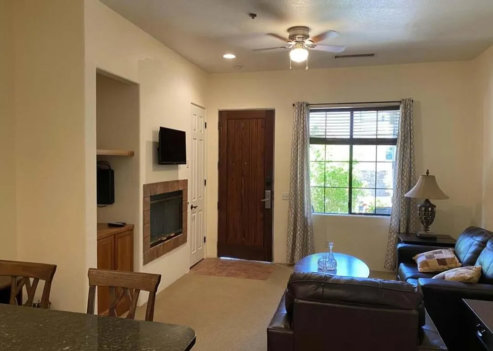50690 Santa Rosa Plaza #1 La Quinta, CA 92253