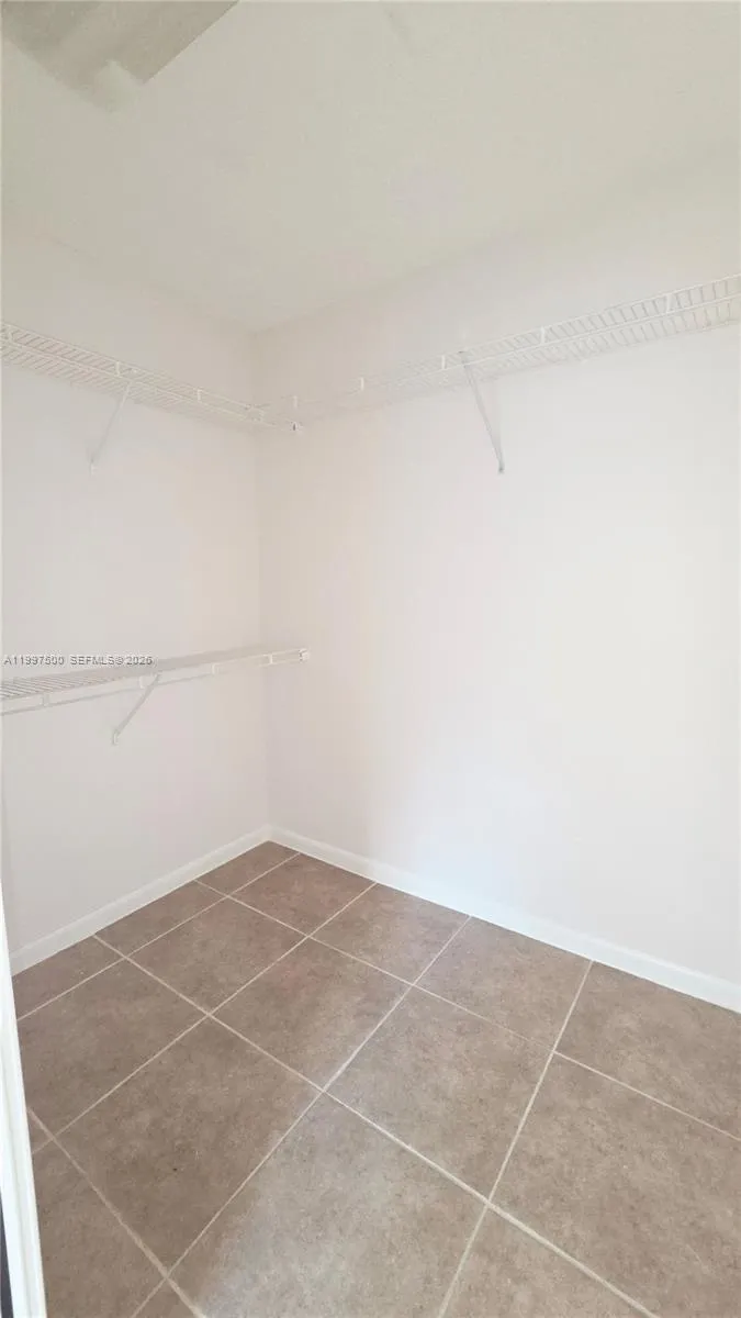 3247 NW 123rd Ave Sunrise, FL 33323
