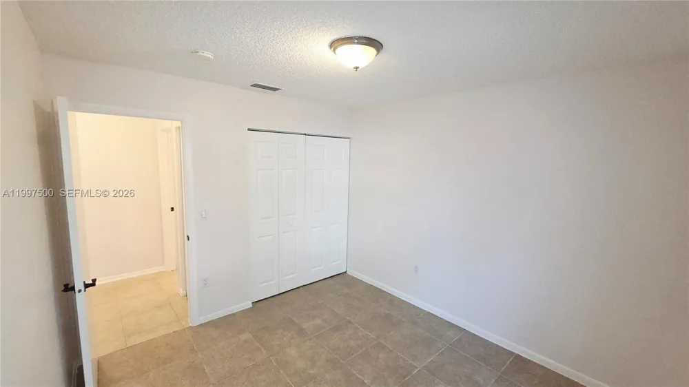 3247 NW 123rd Ave Sunrise, FL 33323