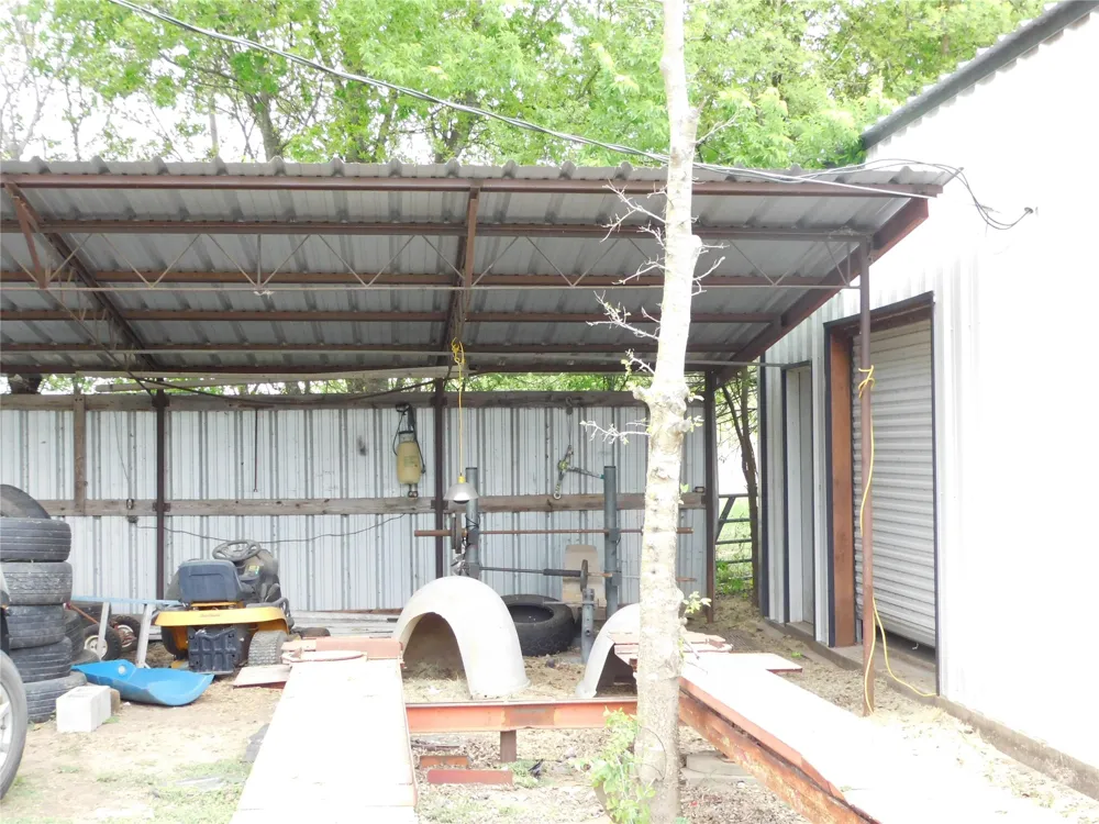 1032 Fm 936 Hubbard, TX 76648