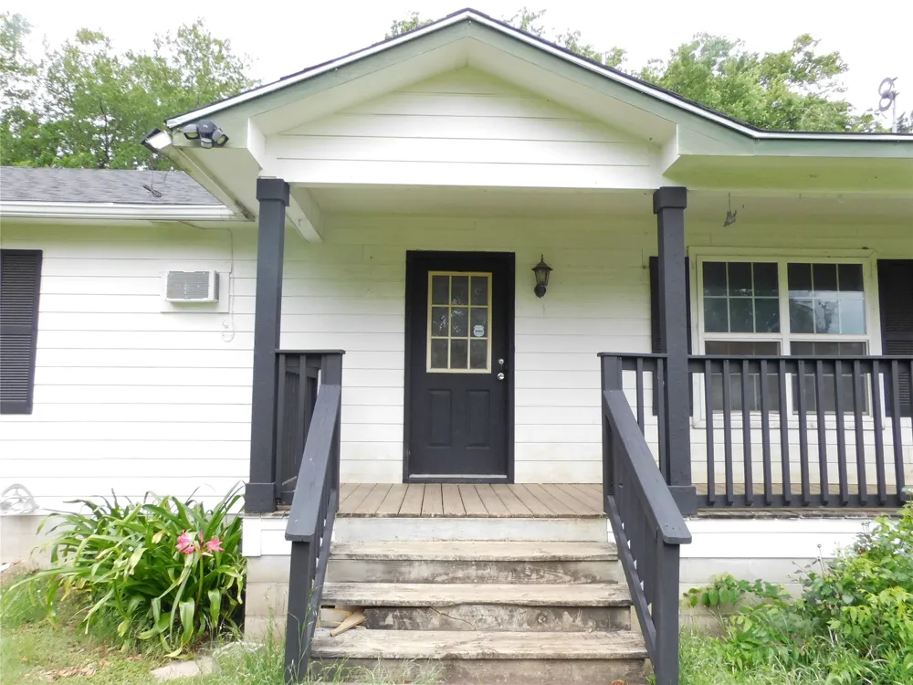 1032 Fm 936 Hubbard, TX 76648