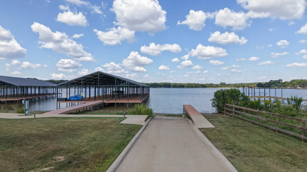 7011 Lakeshore Way Eustace, TX 75148