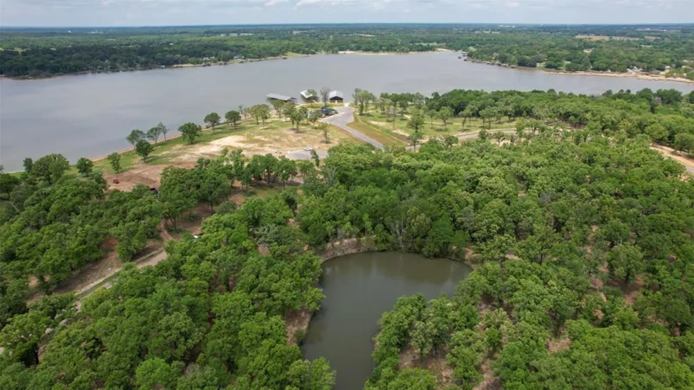 7011 Lakeshore Way Eustace, TX 75148