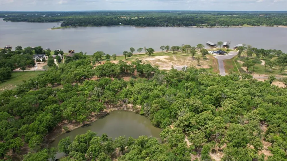 7011 Lakeshore Way Eustace, TX 75148