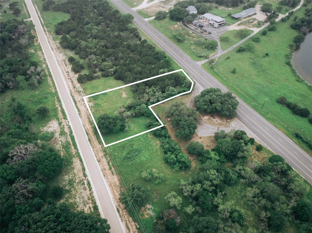 1169 County Road 407 Nemo, TX 76070