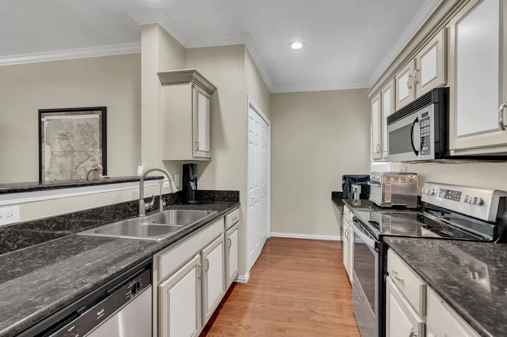 2524 Preston Road #1205 Plano, TX 75093