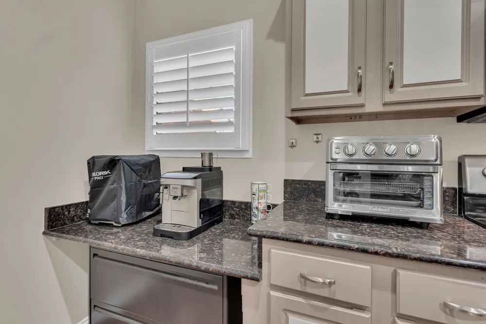 2524 Preston Road #1205 Plano, TX 75093
