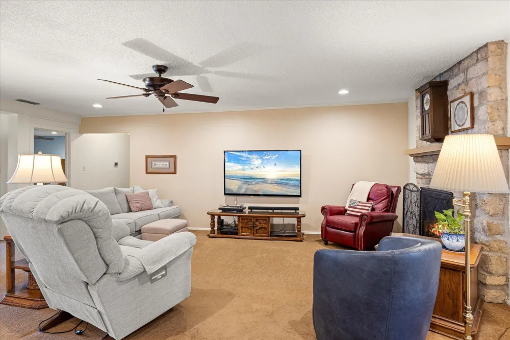 17305 US Highway 281 Hico, TX 76457