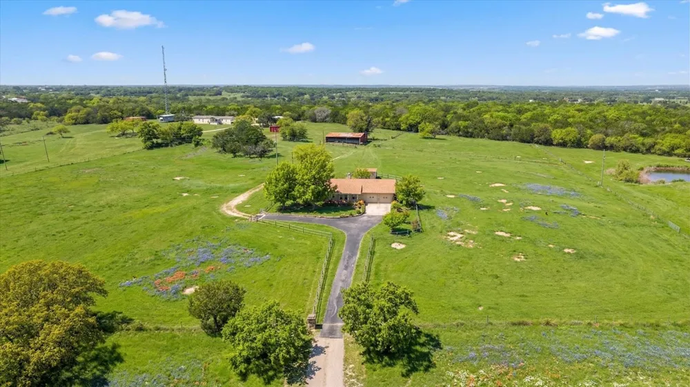 17305 US Highway 281 Hico, TX 76457
