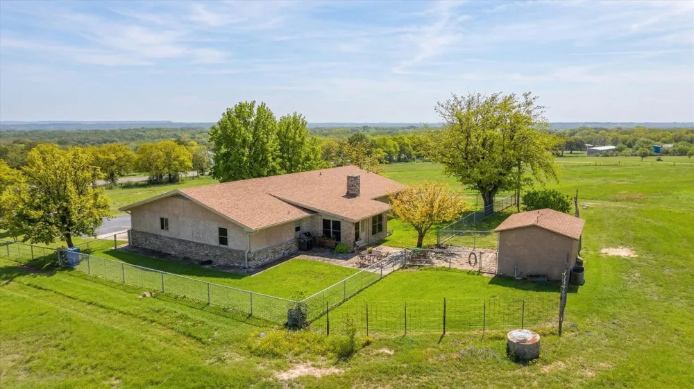 17305 US Highway 281 Hico, TX 76457