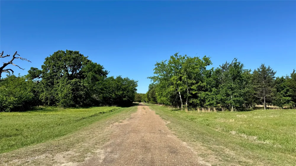 11656 FM 751 Wills Point, TX 75169