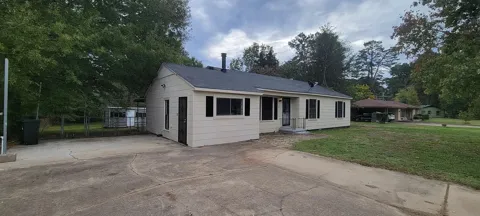 8921 Ferndale Lane