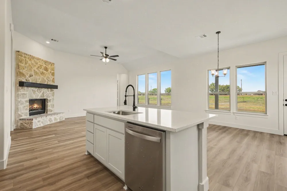 7421 Stonehenge Sanger, TX 76266