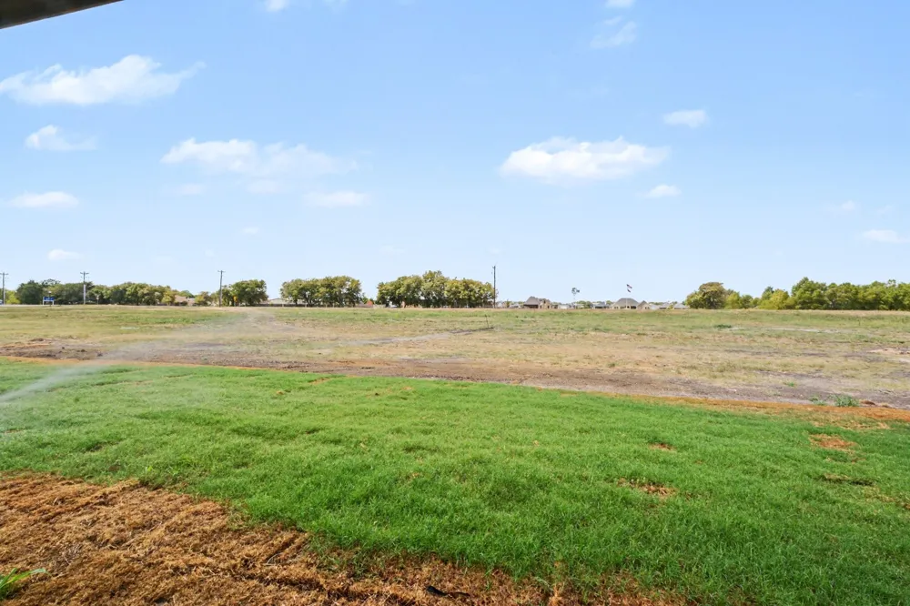 7421 Stonehenge Sanger, TX 76266
