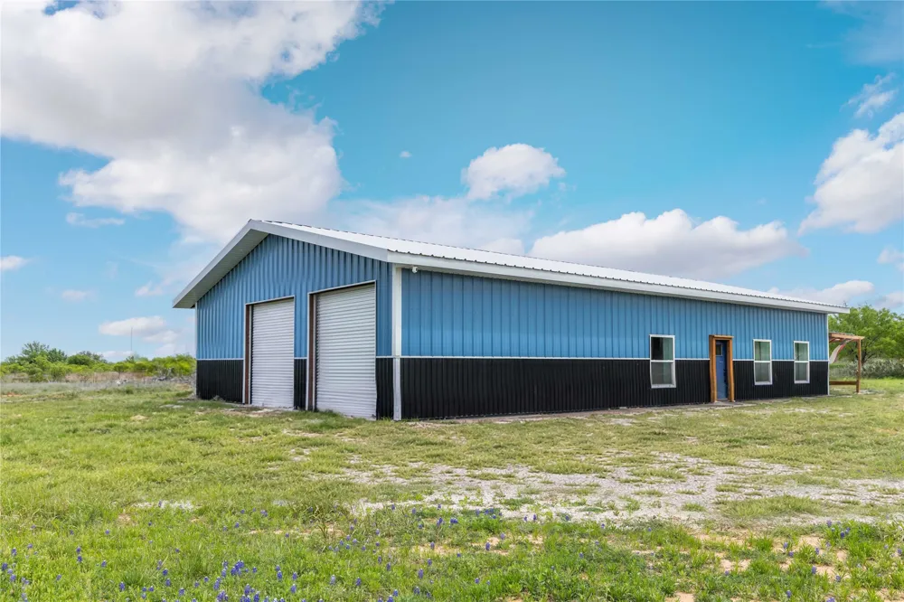 10150 HWY 67 Bangs, TX 76823