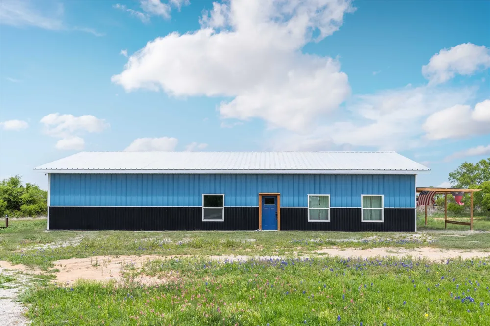 10150 HWY 67 Bangs, TX 76823