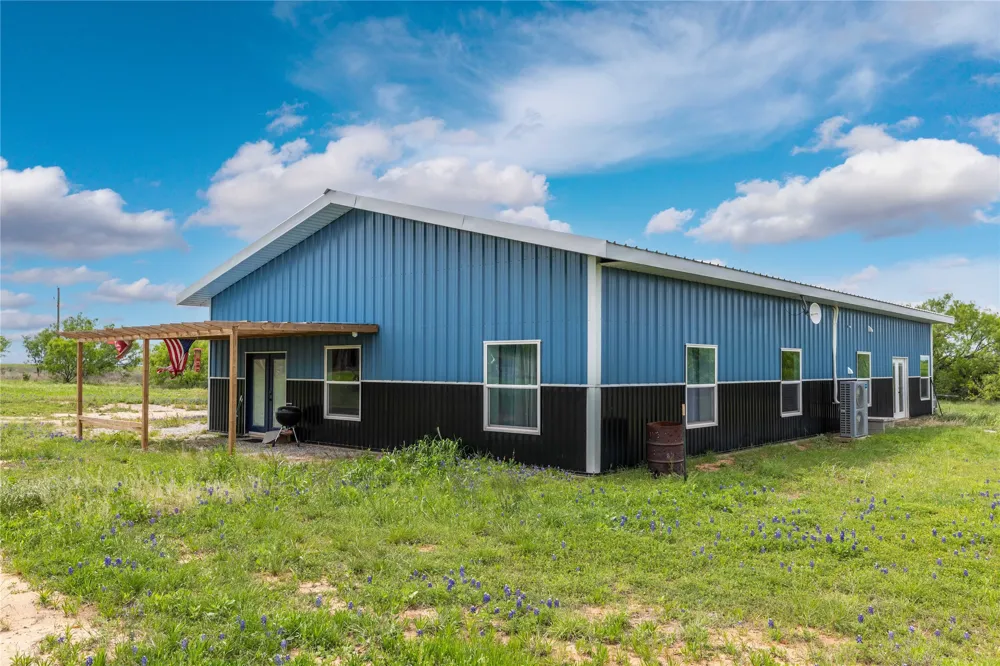 10150 HWY 67 Bangs, TX 76823