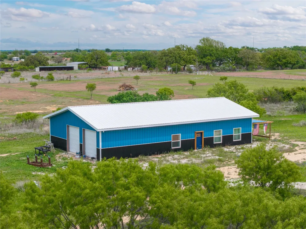 10150 HWY 67 Bangs, TX 76823