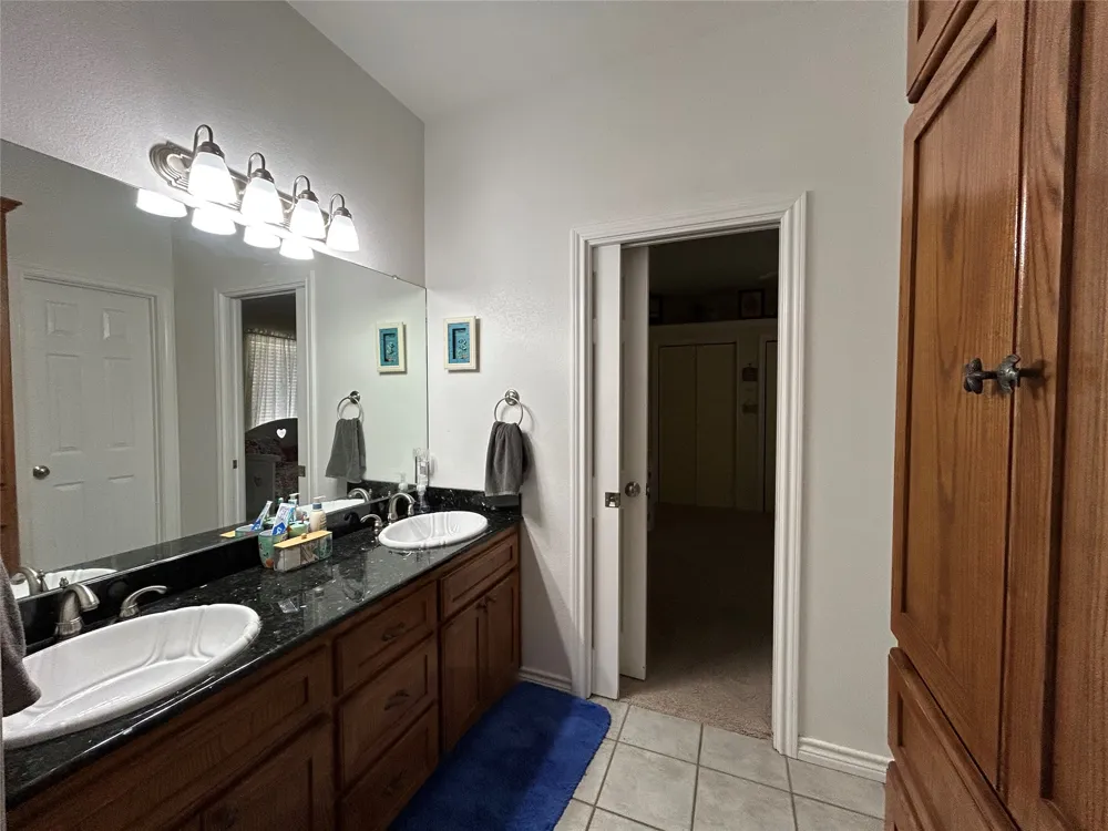 214 Vz County Road 4411 Ben Wheeler, TX 75754