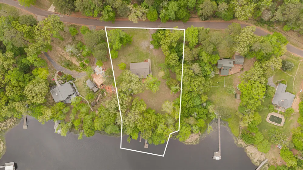 2987 CR 1596 Avinger, TX 75630