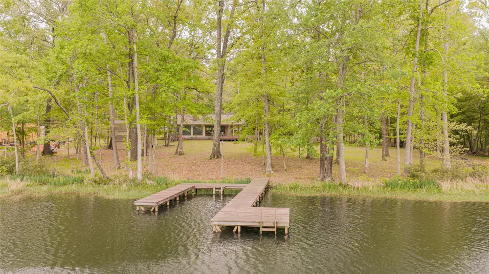 2987 CR 1596 Avinger, TX 75630