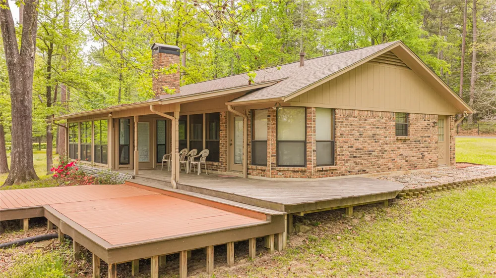 2987 CR 1596 Avinger, TX 75630