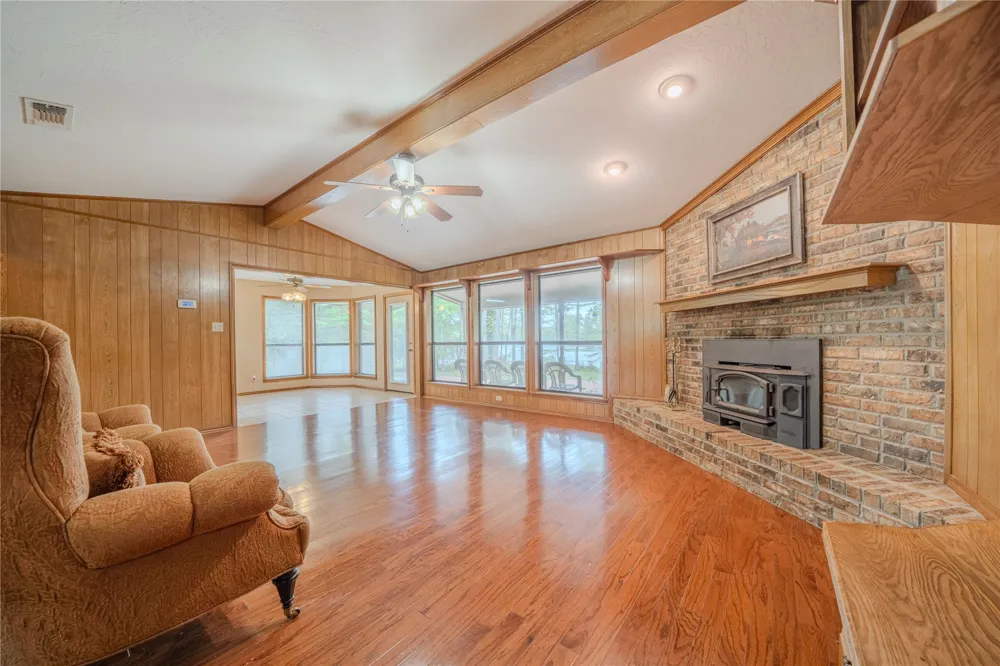 2987 CR 1596 Avinger, TX 75630