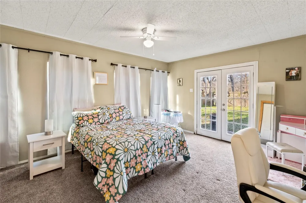303 Whispering Oaks Trail Payne Springs, TX 75156