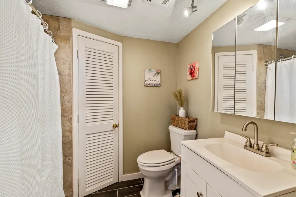 303 Whispering Oaks Trail Payne Springs, TX 75156