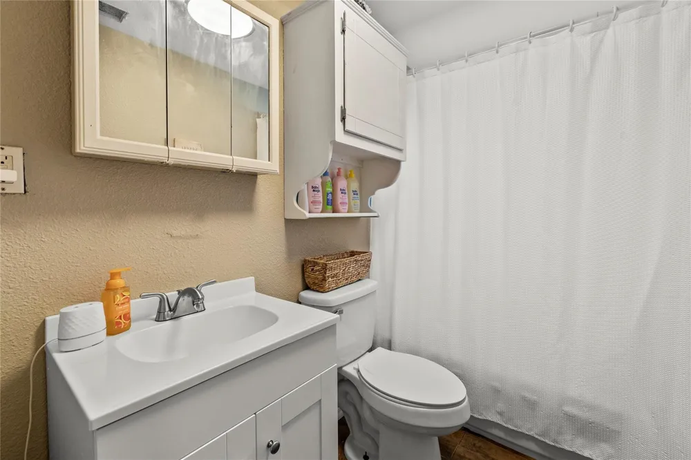 303 Whispering Oaks Trail Payne Springs, TX 75156