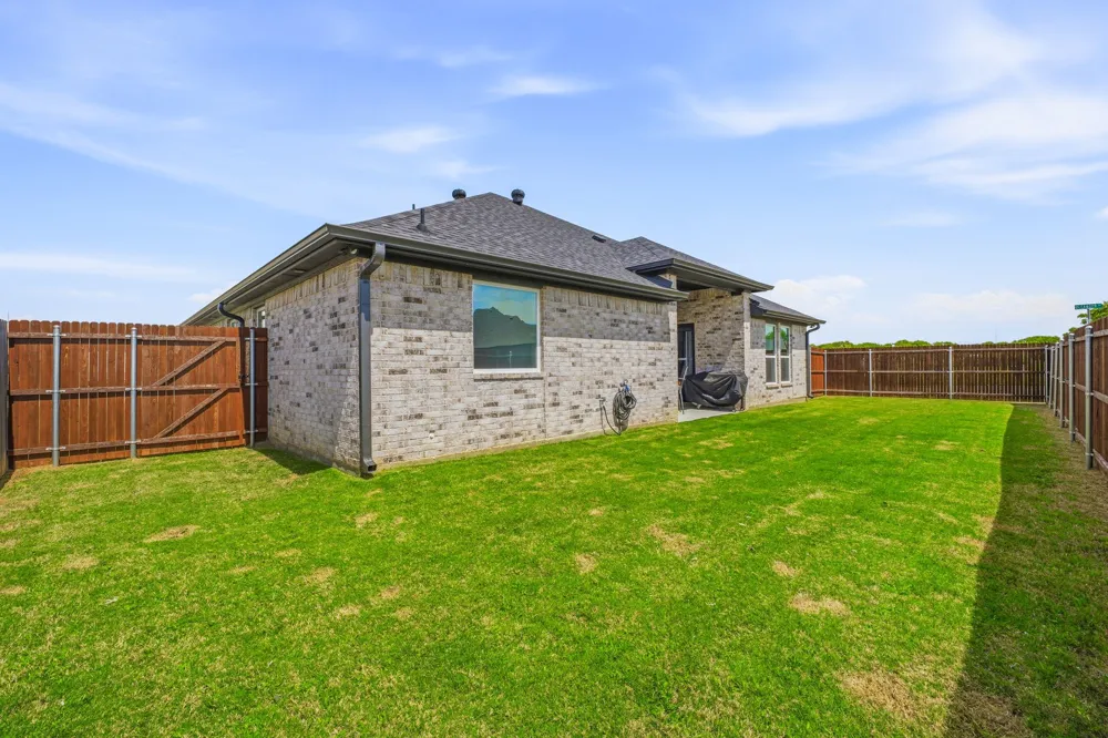 601 Violet Drive Tolar, TX 76476