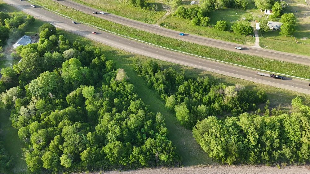 E Hwy 6 Riesel, TX 76682