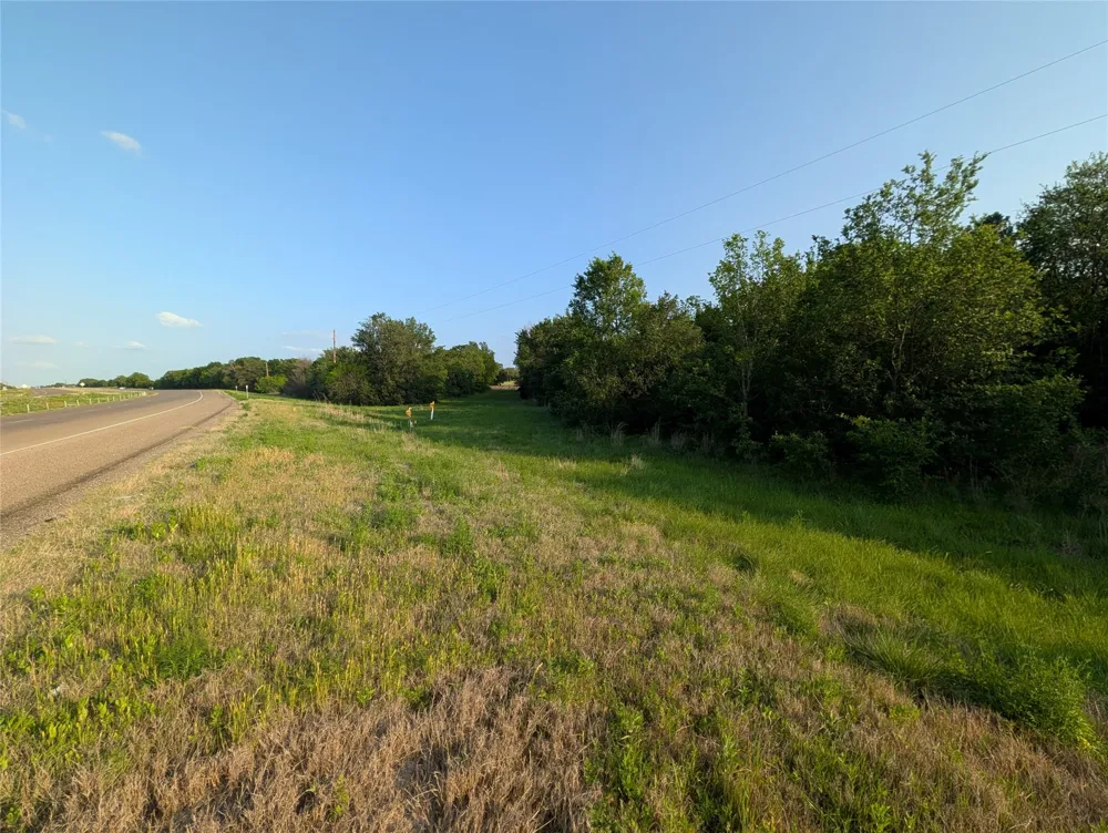E Hwy 6 Riesel, TX 76682