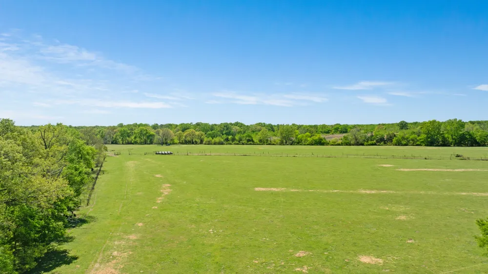 COUNTY ROAD 2356 Detroit, TX 75436