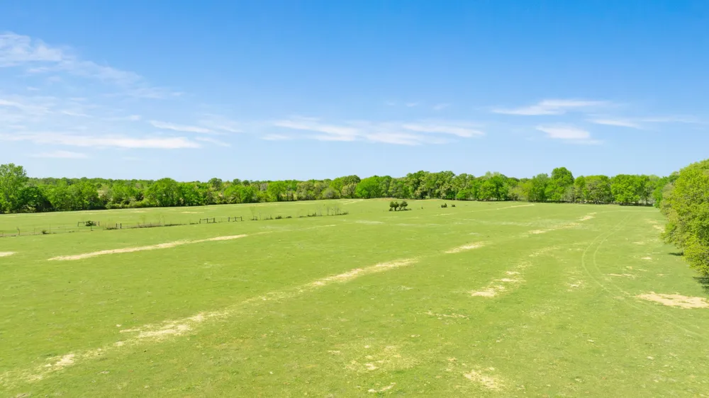 COUNTY ROAD 2356 Detroit, TX 75436