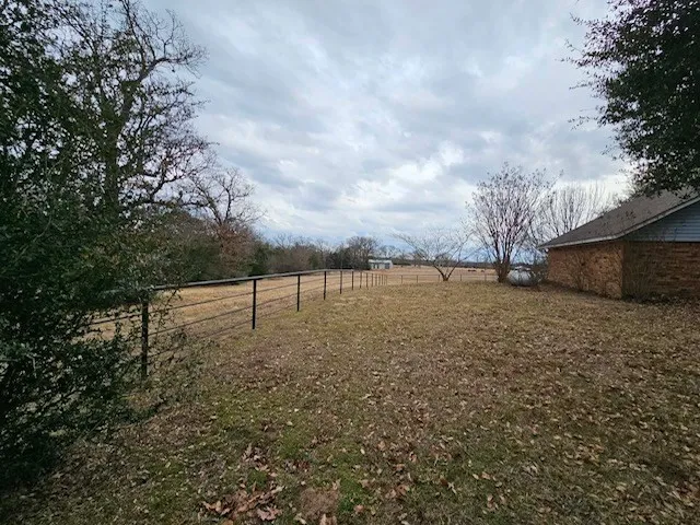 1710 An County Road 463 Montalba, TX 75853