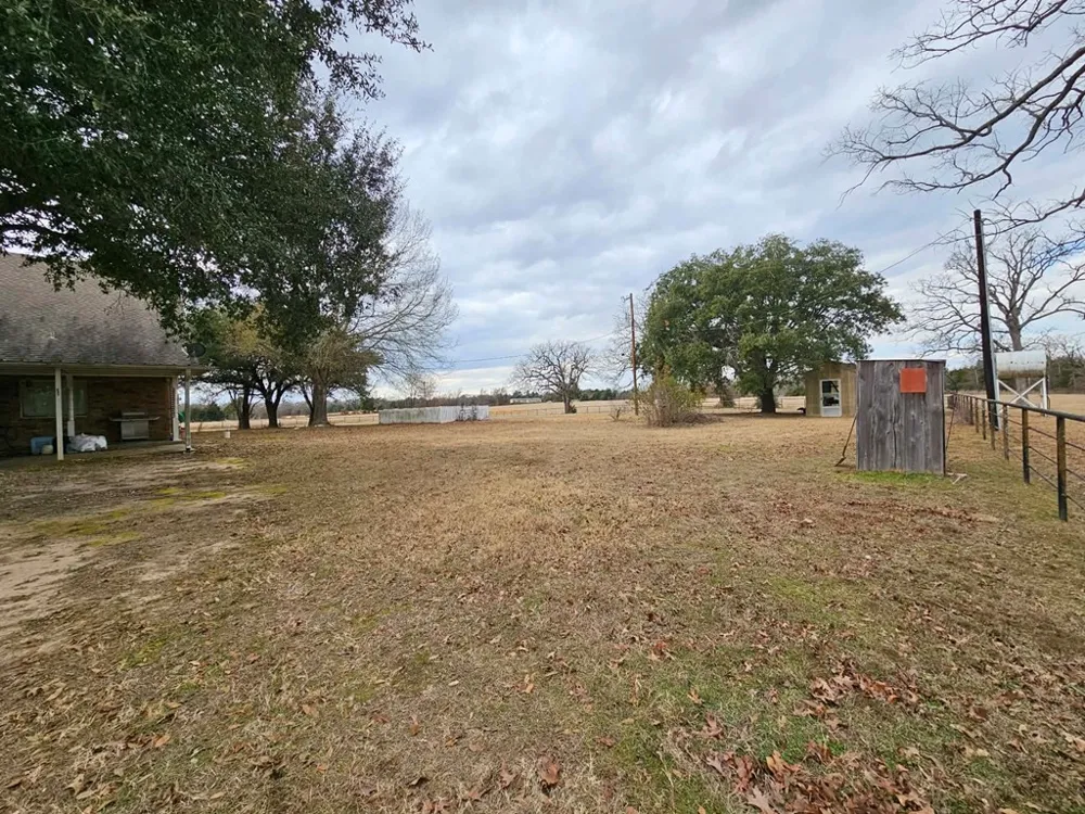 1710 An County Road 463 Montalba, TX 75853
