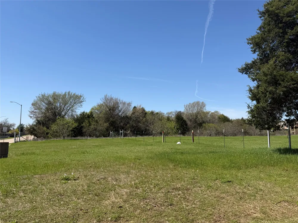 497 House Road Mansfield, TX 76063