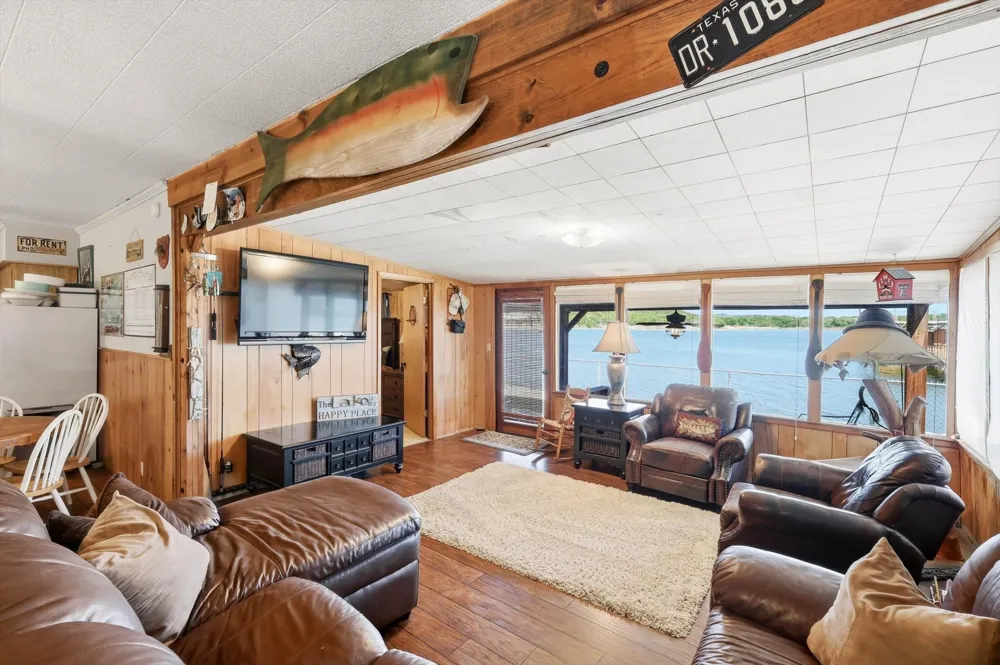 4513 Chapel Road Possum Kingdom Lake, TX 76450