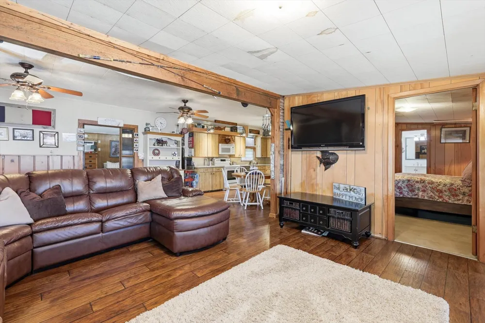 4513 Chapel Road Possum Kingdom Lake, TX 76450
