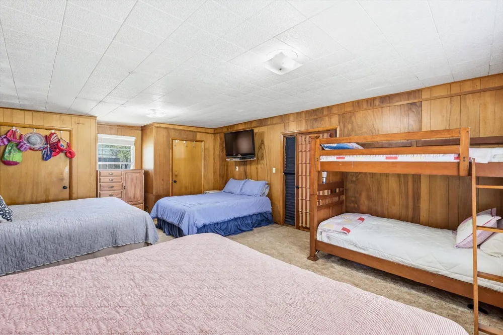 4513 Chapel Road Possum Kingdom Lake, TX 76450
