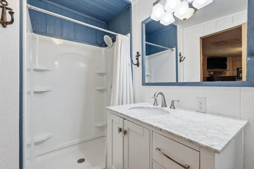 4513 Chapel Road Possum Kingdom Lake, TX 76450