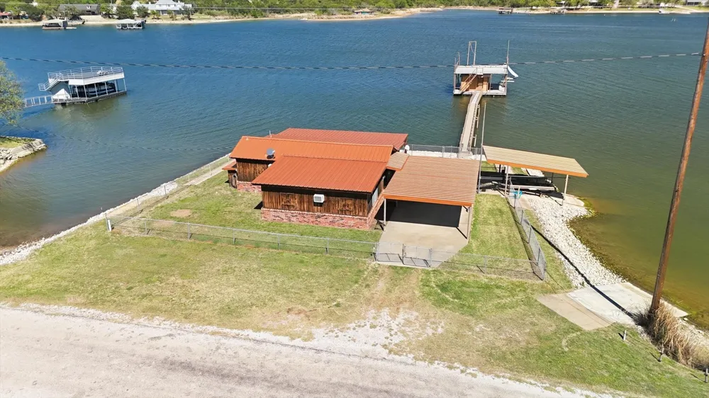 4513 Chapel Road Possum Kingdom Lake, TX 76450
