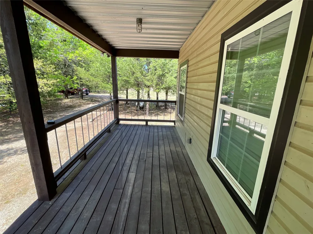 2110 County Road 1220 Savoy, TX 75479